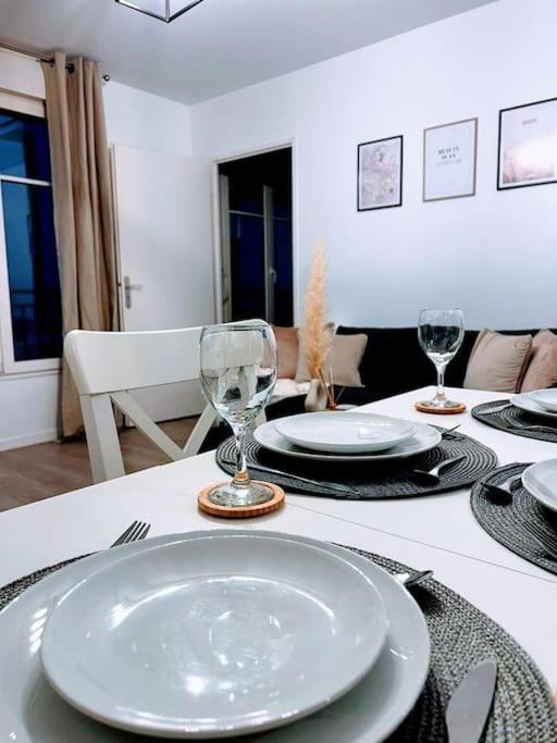 Lotus- 4 Min De Walt Disney-Arrivee Autonome-Parking Et Wifi Gratuit-Proche De Toutes Commodites 5Min De La Vallee Village เชสซี ภายนอก รูปภาพ