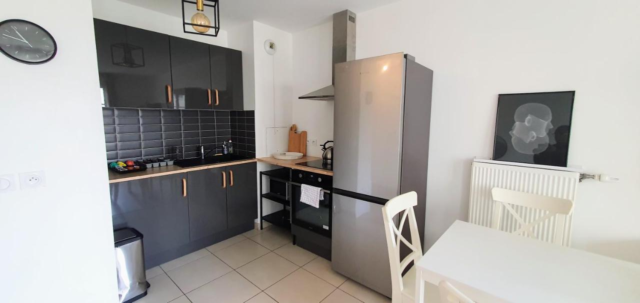 Lotus- 4 Min De Walt Disney-Arrivee Autonome-Parking Et Wifi Gratuit-Proche De Toutes Commodites 5Min De La Vallee Village เชสซี ภายนอก รูปภาพ