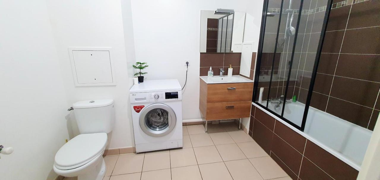Lotus- 4 Min De Walt Disney-Arrivee Autonome-Parking Et Wifi Gratuit-Proche De Toutes Commodites 5Min De La Vallee Village เชสซี ภายนอก รูปภาพ